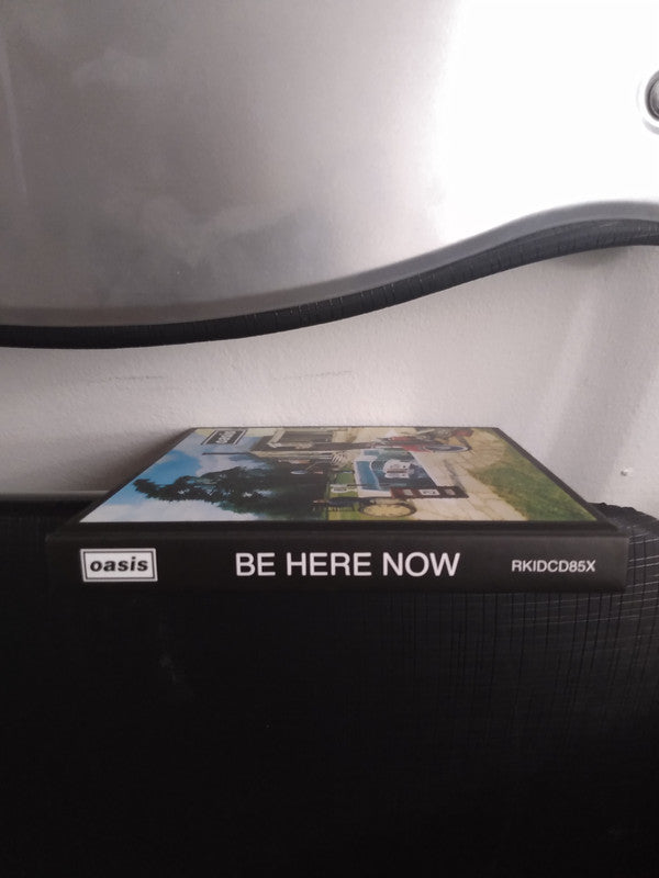 Oasis (2) : Be Here Now (CD, Album, RE, RM + CD, Comp + CD, Album + Dlx, Di)