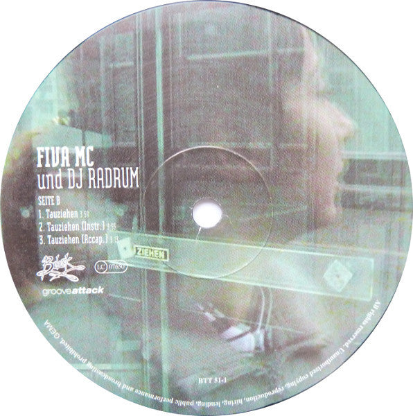 Fiva MC &amp; DJ Radrum : Status Quo (12&quot;, Single)