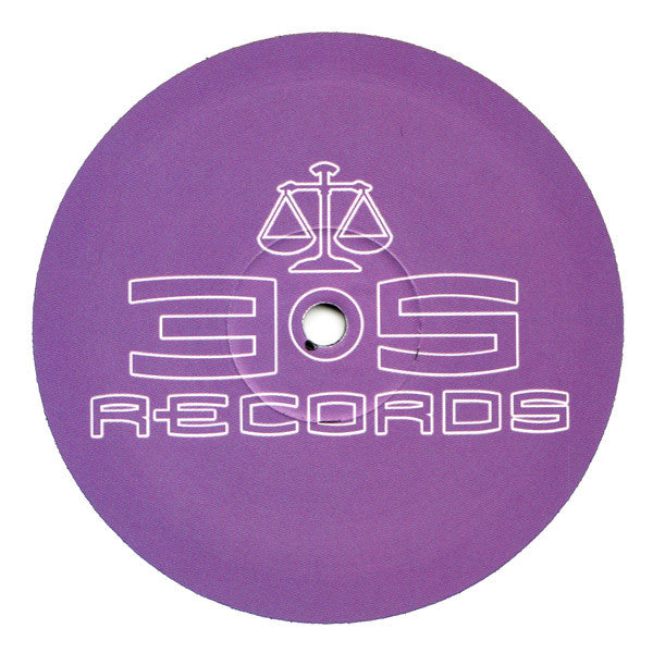 Cyrus (9) : Claret (12&quot;)