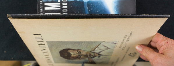 Guido Cantelli Conducting Philharmonia Orchestra, Franz Schubert, Felix Mendelssohn-Bartholdy : Symphony No. 8 In B Minor &quot;Unfinished&quot; / Symphony No. 4 In A Major - &quot;Italian&quot; (LP, Album, Mono, Dow)